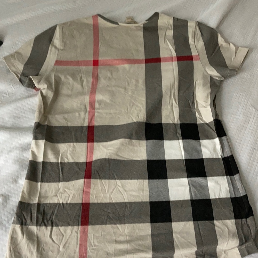 Burberry T-Shirt
